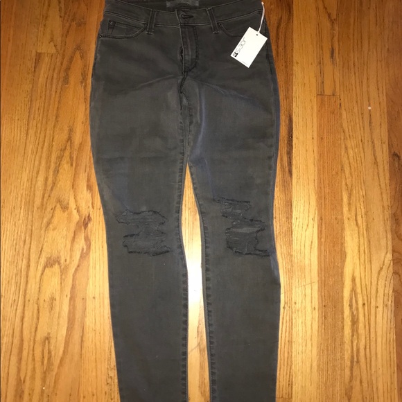 Joe’s ripped jeans - Picture 2 of 5